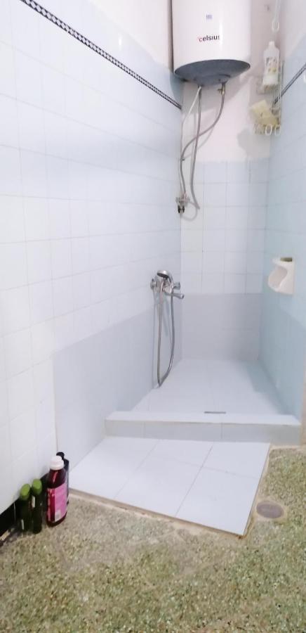 Shared Rooms Near Acropolis And Monastiraki アテネ エクステリア 写真