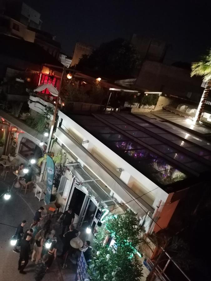Shared Rooms Near Acropolis And Monastiraki アテネ エクステリア 写真